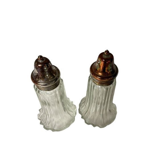 Vintage Leonard Crystal Silver Plate Salt/Pepper Shaker (Set) - Picture 3 of 12